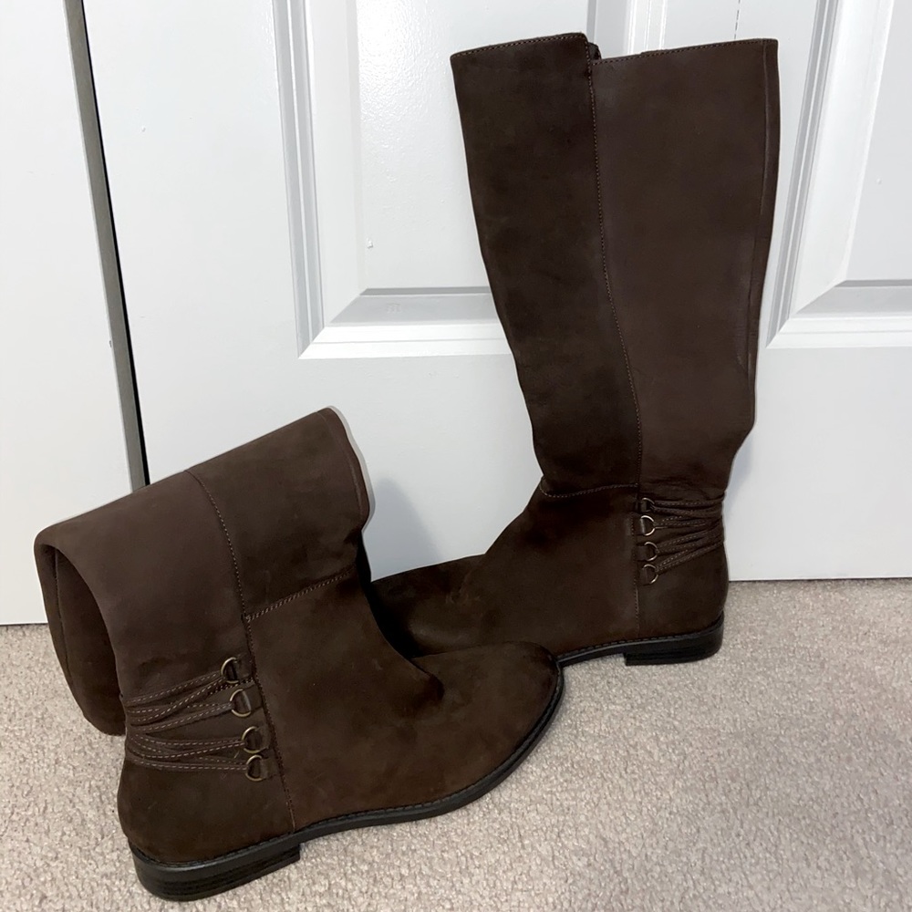 Steve Madden tall brown boots